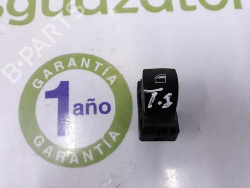 Used Left rear window switch BMW 1 (E87) 120 d (177 hp) 2297302