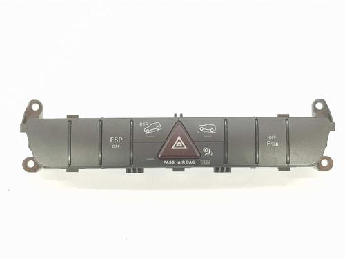 Used Warning switch MERCEDES-BENZ M-CLASS (W164) ML 320 CDI 4-matic (164.122) (224 hp) 13097090