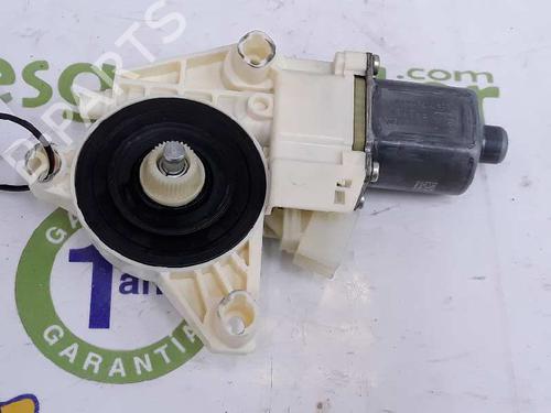 Left rear window motor MERCEDES-BENZ C-CLASS (W204) C 220 CDI (204.008) | BP1932572E23 