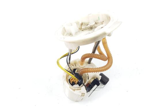 Used Fuel pump BMW 1 (F20) 118 d (150 hp) 31594142