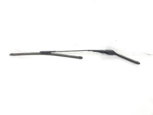 Used Front windshield wiper arm BMW 1 (E87) 118 d (143 hp) 14849347