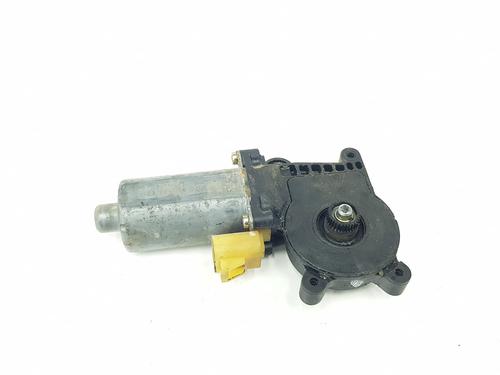 Portierruitmotor rechtsachter MERCEDES-BENZ M-CLASS (W163) ML 270 CDI (163.113) | BP18744886E22 