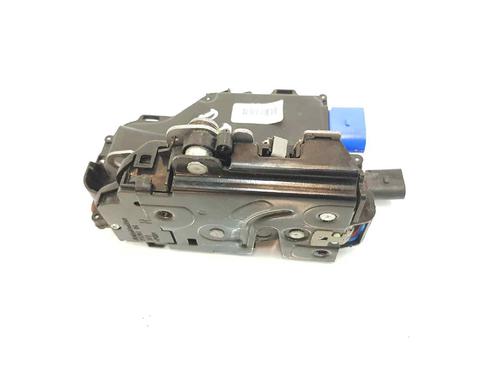 Used Front right lock VW TOUAREG (7LA, 7L6, 7L7) 3.0 V6 TDI (225 hp) 3377117