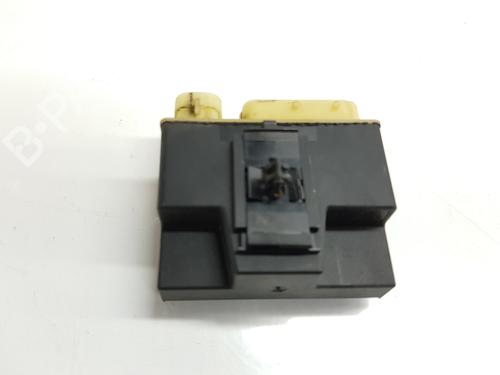 Used Electronic module PEUGEOT 308 II (LB_, LP_, LW_, LH_, L3_) [2013-2021]  25997428