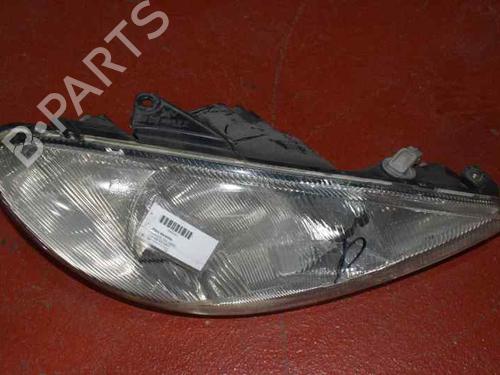 Used Right headlight PEUGEOT 206 Hatchback (2A/C) 1.9 D (69 hp) 1424235