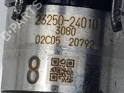 Injector TOYOTA COROLLA Hatchback (_E21_, _EA1_, _EH1_)  | BP25741014M100 