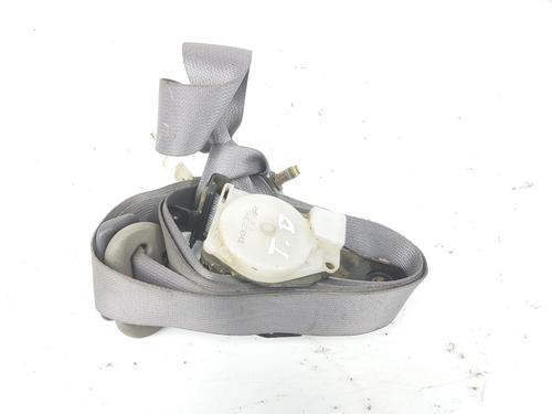 Used Rear right seatbelt NISSAN NAVARA (D22) 2.5 D 4x4 (133 hp) 8813910