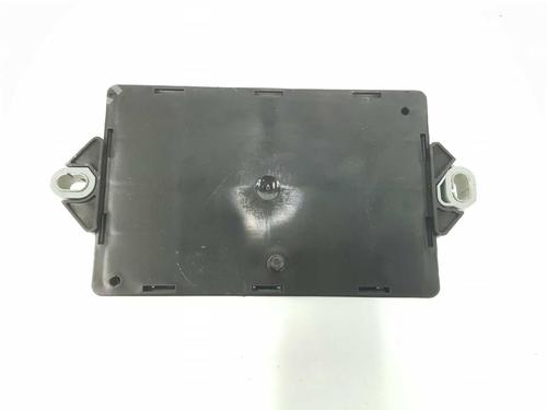 Fuse box JAGUAR XE (X760) 2.0 D | BP6108163E1