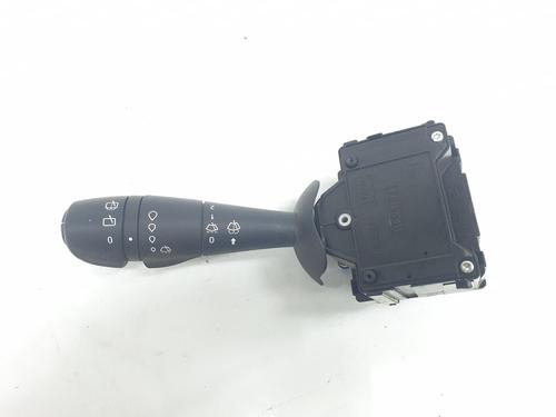 Used Steering column stalk RENAULT CLIO IV (BH_) 1.2 16V (BHA1, BHAK, BHMG, BHMK) (75 hp) 17053606