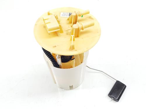 Used Fuel pump RENAULT KANGOO / GRAND KANGOO II (KW0/1_) 1.5 dCi 110 (KW06, KW12) (110 hp) 32139743