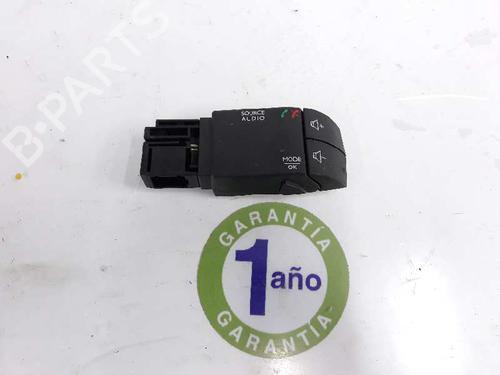 Steering wheel controls RENAULT CLIO IV (BH_) 1.5 dCi 90 255522446R | 255522446R |