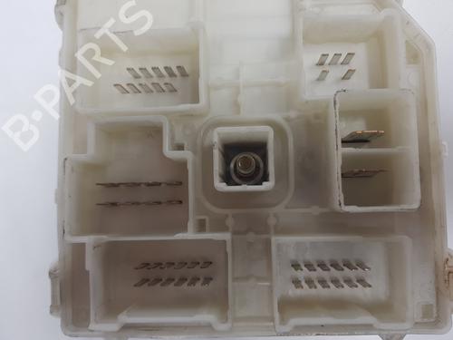 Fuse box TOYOTA RAV 4 II (_A2_) 2.0 4WD (ACA21, ACA20) | BP31593517E1 