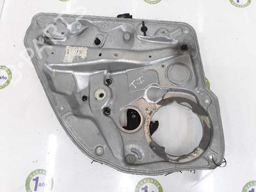 Elevador vidro trás esquerdo VW GOLF IV (1J1) 1.4 16V (75 hp) 3386076