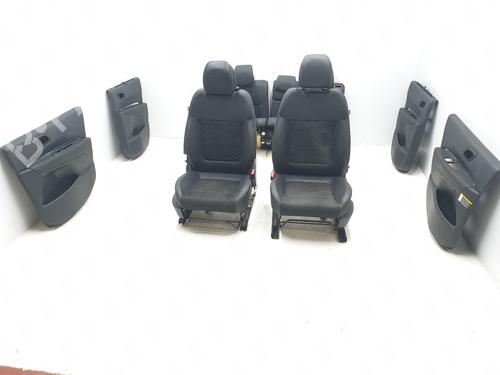 Used Seats set PEUGEOT 3008 I MPV (0U_) 1.6 HDi 115 / BlueHDi 115 (116 hp) 16687352