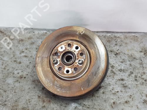 Used Left front steering knuckle SKODA SUPERB II Estate (3T5) [2009-2015]  28061167