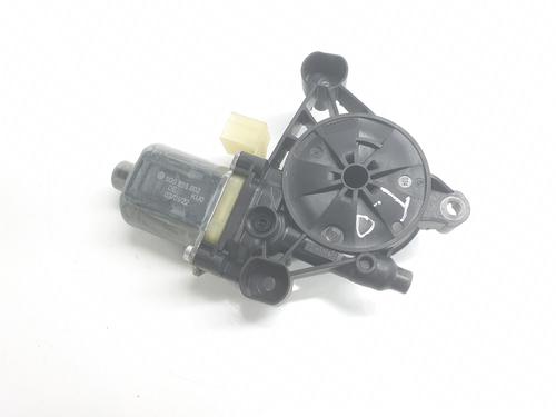 Used Right rear window motor Right rear window motor AUDI Q3 Sportback (F3N) 2.5 RS TFSI quattro (400 hp) 33441613 33441613