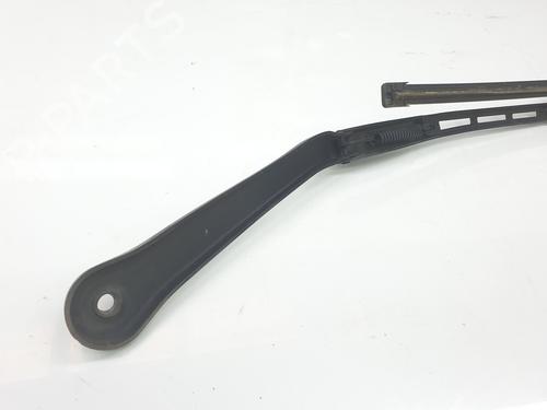 Front windshield wiper arm BMW 3 (E90) 320 d | BP19021748C143 