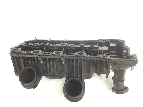 Valve cover LAND ROVER RANGE ROVER SPORT II (L494) 4.4 SDV8 4x4 | BP31903966M124 