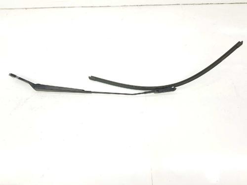 Used Front windshield wiper arm PEUGEOT 308 I (4A_, 4C_) 1.6 HDi (109 hp) 6795902