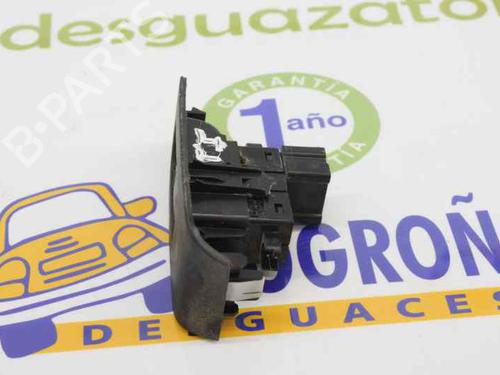 Left rear window switch NISSAN X-TRAIL II (T31) 2.0 dCi 4x4 | BP1365795I29 