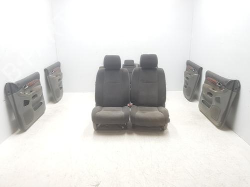 Used Seats set TOYOTA LAND CRUISER PRADO (_J12_) 3.0 D-4D (KDJ120, KDJ125) (163 hp) 25346379