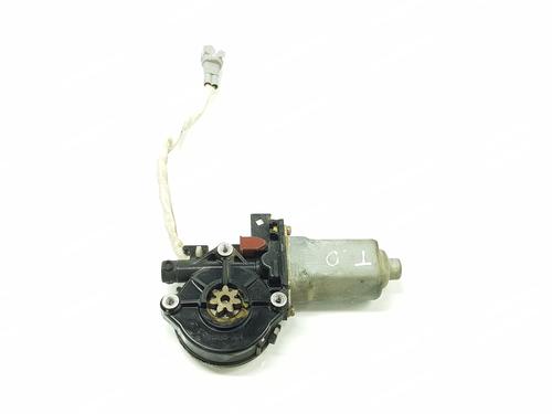 Rudehejsemotor bagstkærm højre TOYOTA LAND CRUISER 90 (_J9_) 3.0 TD (KZJ90_, KZJ95_, KZJ90R, KZJ95R, KZJ90W, KZJ95W) (125 hp) 18137257