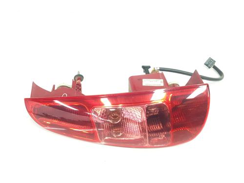 Piloto trasero derecho PEUGEOT 807 (EB_) 2.0 HDI (136 hp) 30569293