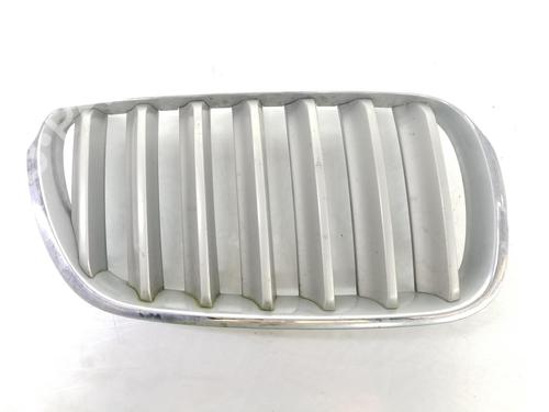 Used Grille BMW X3 (E83) 2.0 d (150 hp) 14091812