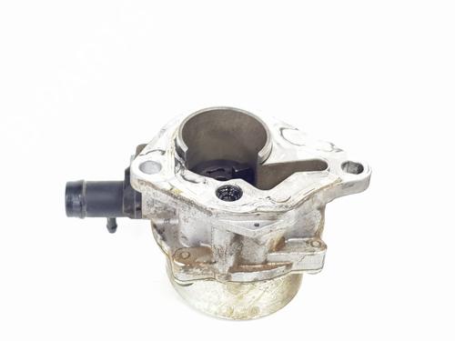 Used Vacuum pump RENAULT KADJAR (HA_, HL_) 1.5 dCi 110 (HLA3) (110 hp) 33185819
