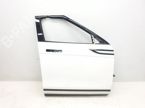 Used Right front door LAND ROVER RANGE ROVER EVOQUE (L551) 2.0 D150 (150 hp) 30876392