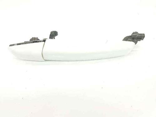 Used Rear right exterior door handle Rear right exterior door handle LAND ROVER RANGE ROVER EVOQUE (L538) 2.0 D (150 hp) 6913203 6913203