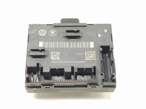Module électronique SKODA SUPERB II Estate (3T5) 2.0 TDI (170 hp) 19134305