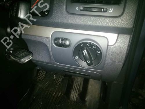 Left front window switch VW GOLF V (1K1) 1.9 TDI | BP7152961I27 
