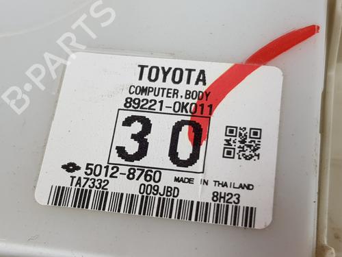 Fuse box TOYOTA HILUX VIII Pickup (_N1_) 2.4 D 4WD (GUN125_, GUN125R) | BP29729430E1 
