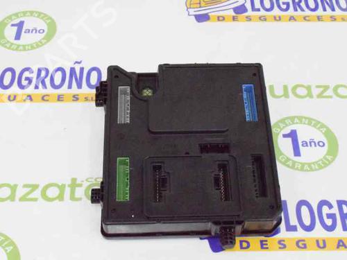 Used Fuse box RENAULT GRAND SCÉNIC III (JZ0/1_) 1.9 dCi (JZ0J, JZ0N, JZ1K, JZ1S) (131 hp) 12467619