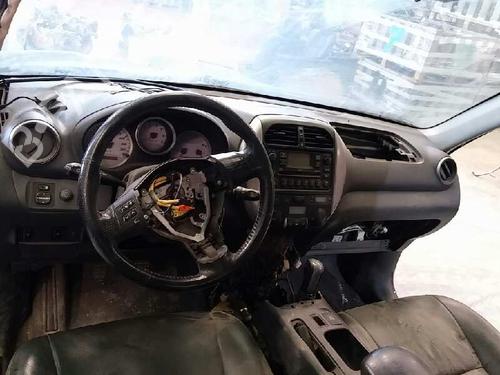Sikringsdåse TOYOTA RAV 4 II (_A2_) 2.0 D 4WD (CLA20_, CLA21_, CLA20R, CLA21R) | BP2987820E1 