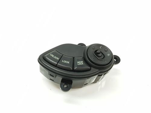Used Mirror switch HYUNDAI SANTA FÉ I (SM) 2.0 CRDi 4x4 (113 hp) 17904352