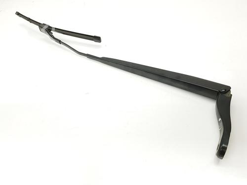 Used Front windshield wiper arm PEUGEOT 2008 II (UD_, US_, UY_, UJ_, UR_, UC_) [2019-2025]  27879248