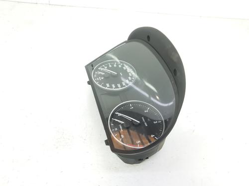 Instrument cluster BMW 3 (E90) 318 d | BP8946944C47 