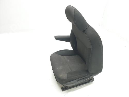 Left front seat RENAULT TRAFIC III Van (FG_) 2.0 dCi 110 (FGMW) | BP17613277C15