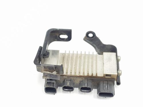 Module électronique TOYOTA HILUX VII Pickup (_N1_, _N2_, _N3_) 2.5 D-4D 4WD (KUN25) (144 hp) 31975213