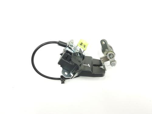 Used Tailgate lock KIA OPTIMA (JF) 1.7 CRDi (141 hp) 21379639
