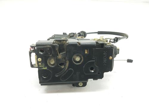 Vergrendeling rechts voor VW GOLF IV (1J1) 1.9 TDI (110 hp) 16032144