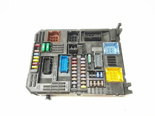 Used Fuse box Fuse box 39563075 39563075