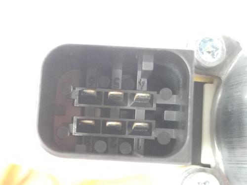Right rear window motor MERCEDES-BENZ CLA Coupe (C117) CLA 200 CDI / d (117.308) | BP13102221E22 