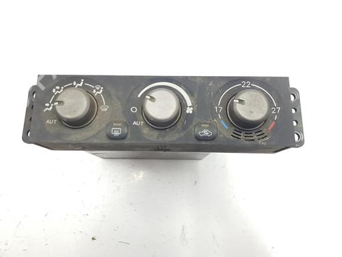 Used Climate control MITSUBISHI PAJERO III (V7_W, V6_W) 3.2 Di-D (V68W, V78W) (165 hp) 9495733