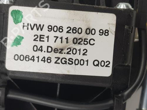 Gear lever VW CRAFTER 30-50 Van (2E_) 2.5 TDI | BP15281885M90 