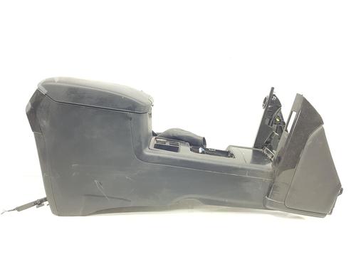 Used Armrest / Center console TOYOTA LAND CRUISER PRADO (_J15_) 3.0 D-4D (KDJ155_, KDJ150_, KDJ150R, KDJ155R) (190 hp) 18302336