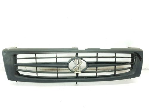 Used Grille MITSUBISHI GALLOPER (JK-01) 2.5 TD intercooler (99 hp) 15498705