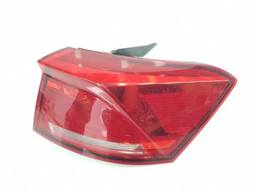 Used Right taillight Right taillight 37584752 37584752